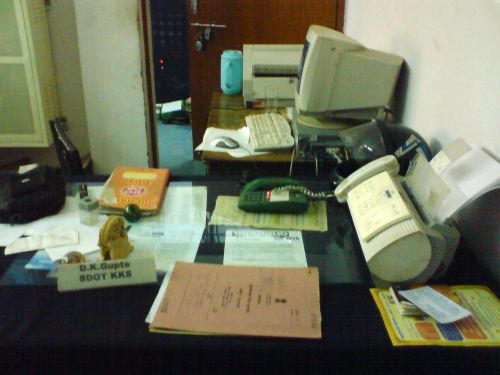 Bsnl_main_room_desk